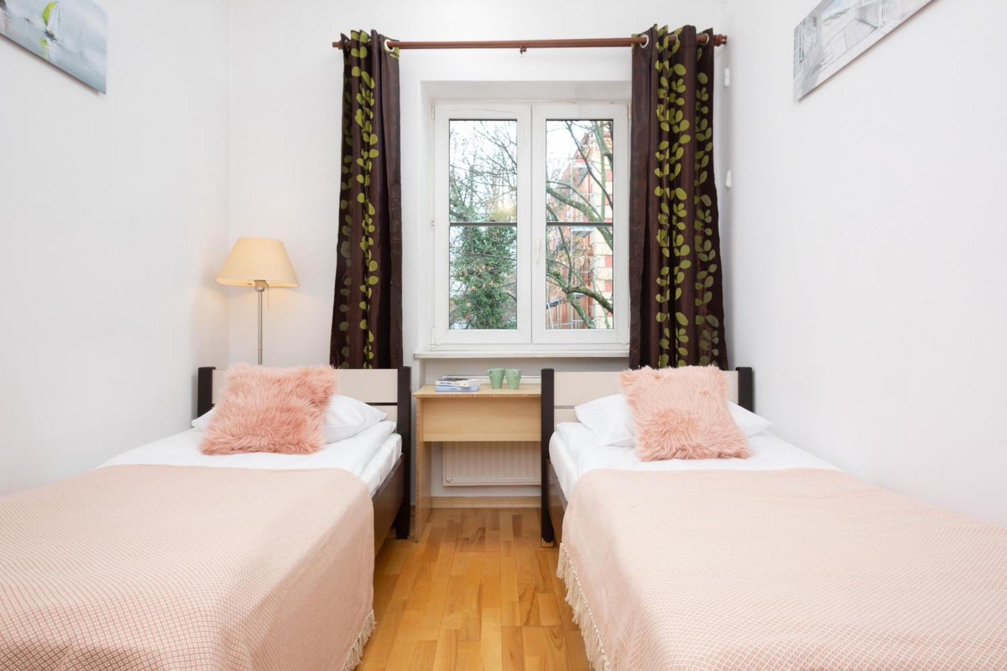 Apartment New Town By Renters Warschau