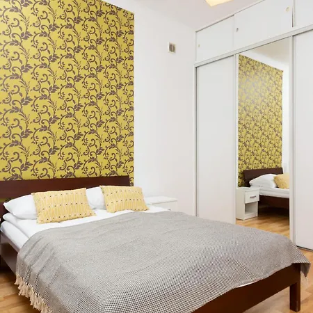 Warsaw New Town Apartment By Noclegi Renters Exterior photo