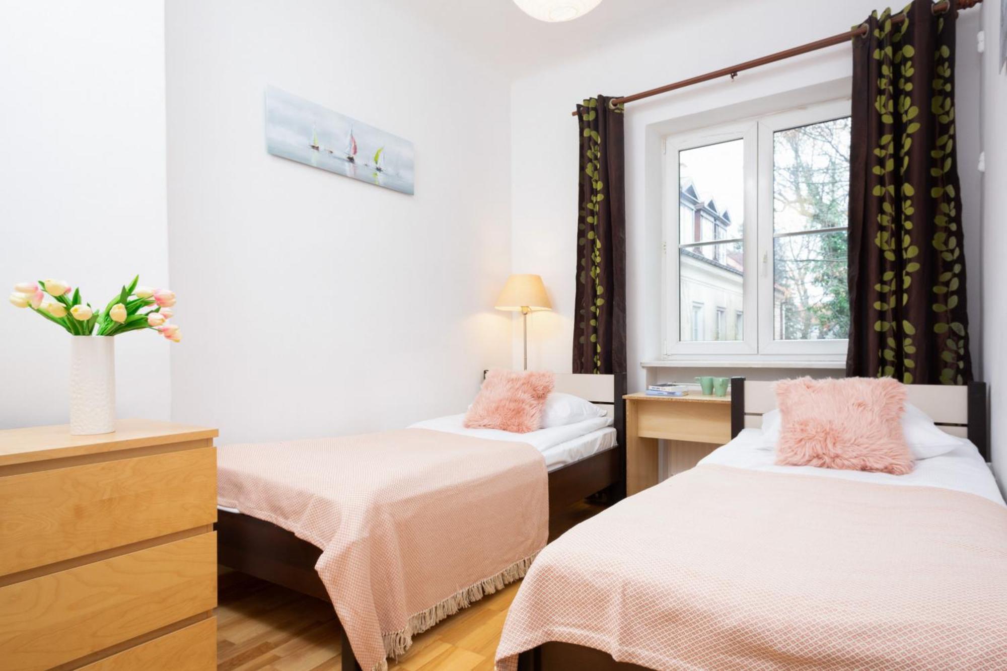 New Town By Renters Apartament